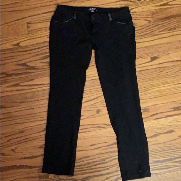 Black pants - Picture 1 of 3